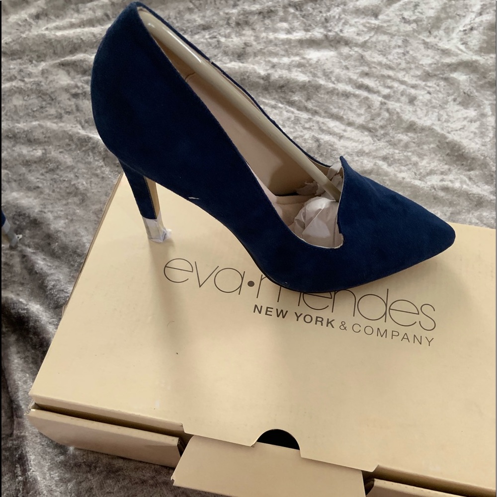 NY&C Eva Mendes - Size 6m - Point Toe Heel - NWT